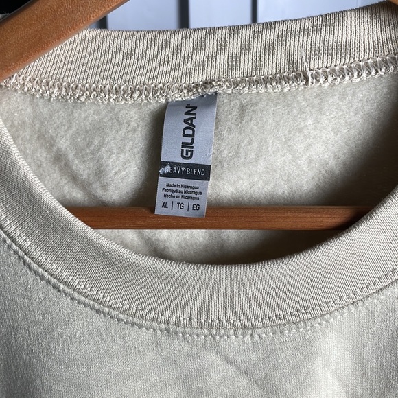 GILDAN printed front and back size XL - Picture 2 of 3